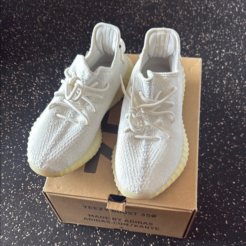 Adidas White Sneakers WORN 2 times, with Knit Upper and Boost Cushioning